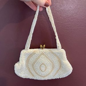 BEADED kiss lock vintage handbag